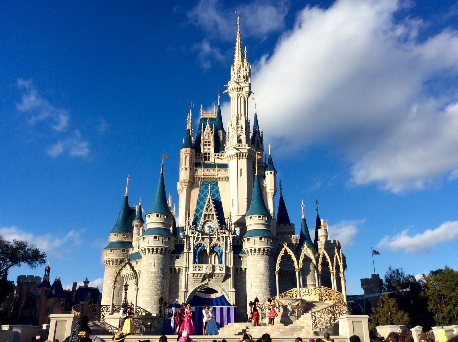 Cinderella Castle, full view photographed in 2016